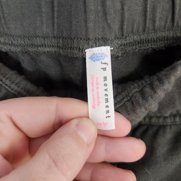 Free People Movement Windy Meadow Sz XS Womens Fringe Sweatshirt Pants Set Green - Picture 14 of 15